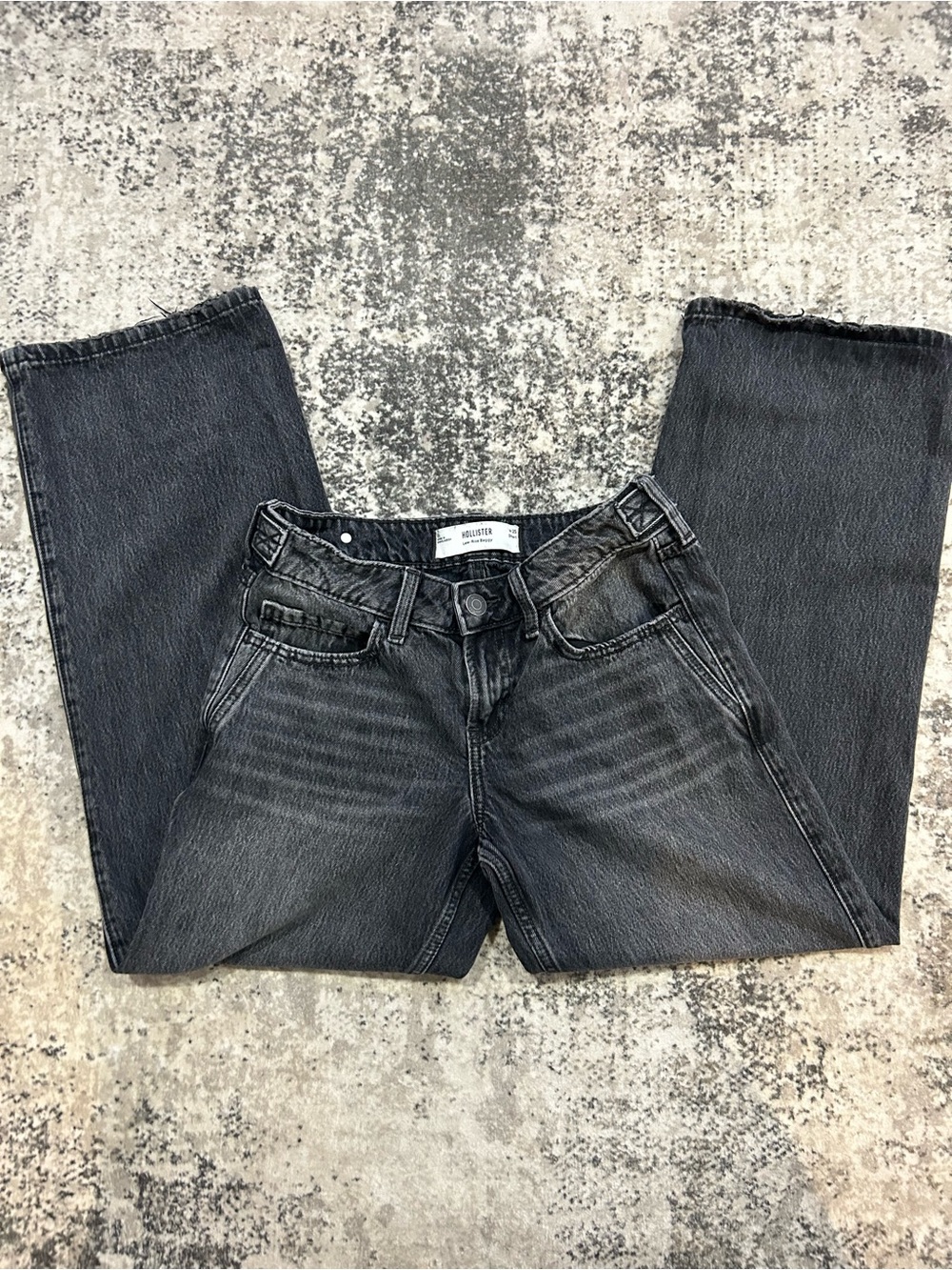 Hollister Women’s Baggy Jeans